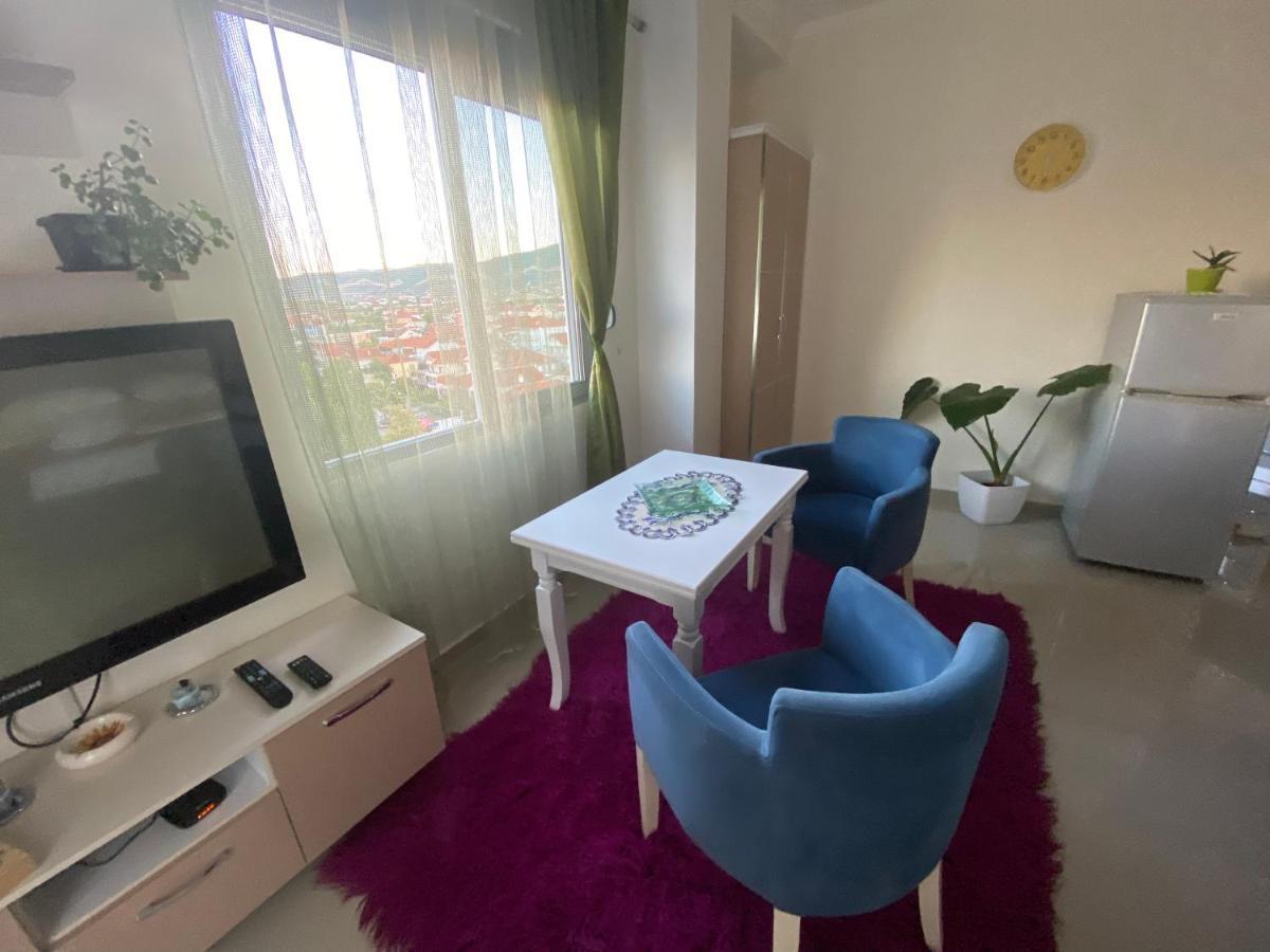 Guest'S Apartament Leilighet Pogradec Eksteriør bilde