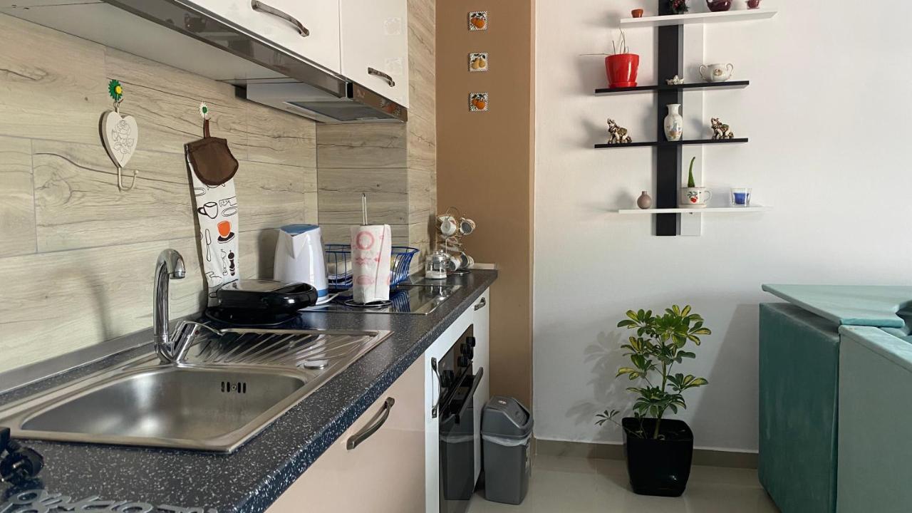 Guest'S Apartament Pogradec Eksteriør bilde