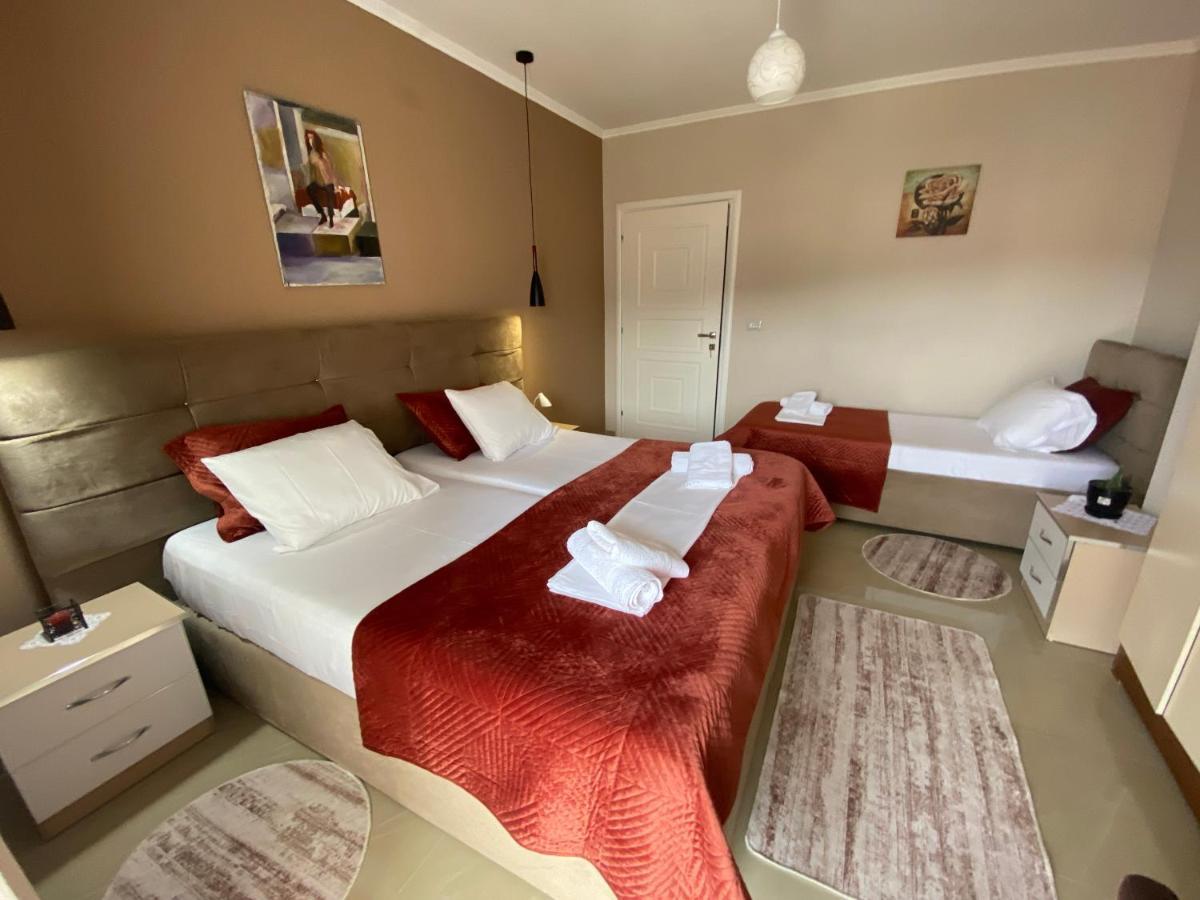 Guest'S Apartament Pogradec Eksteriør bilde