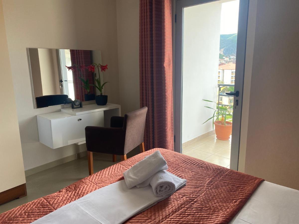 Guest'S Apartament Pogradec Eksteriør bilde